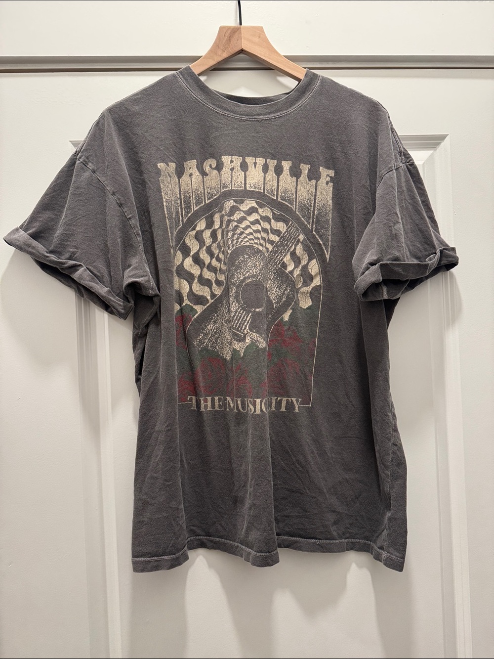 Vintage Nashville Graphic Tee - Gray Crewneck